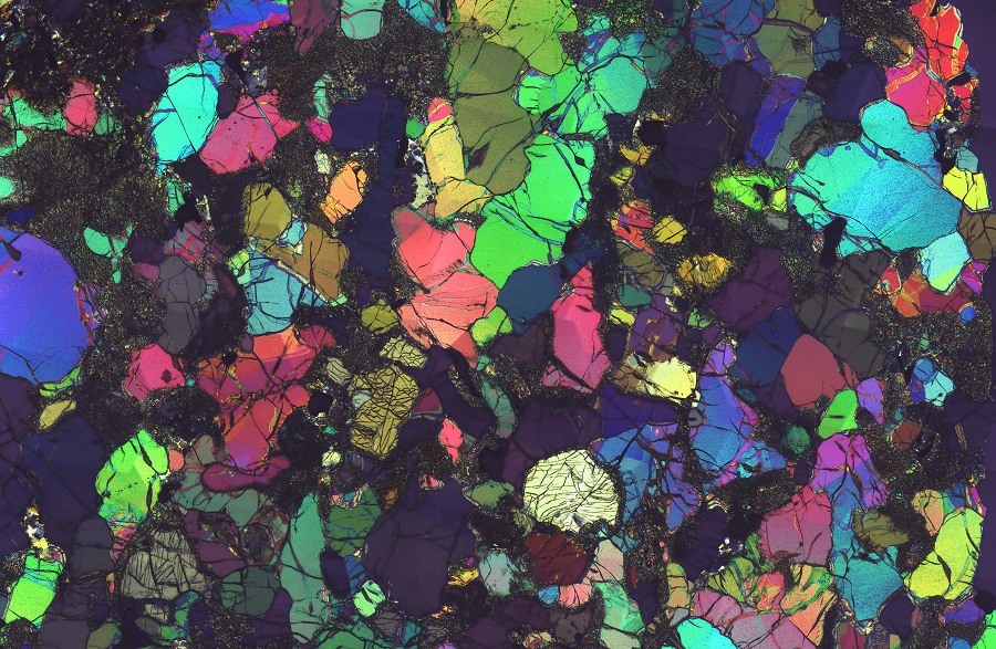 MINERALOGIE PeridotitXenolith in POL